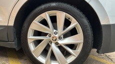 Skoda Enyaq 132kW 60 Suite Nav 62kWh 5dr Auto Electric Estate